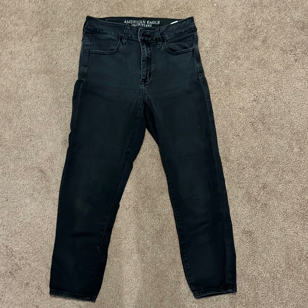 PreOwned Women’s American Eagle Hi-Rise Jegging Crop Super Stretch Jeans Size 6